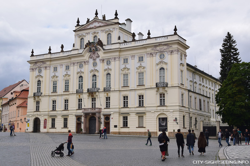 Nationalgalerie, Prag, Palais Sternberg